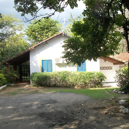 Hotel Pousada Ypê Amarelo à Itatiaia  Extérieur photo